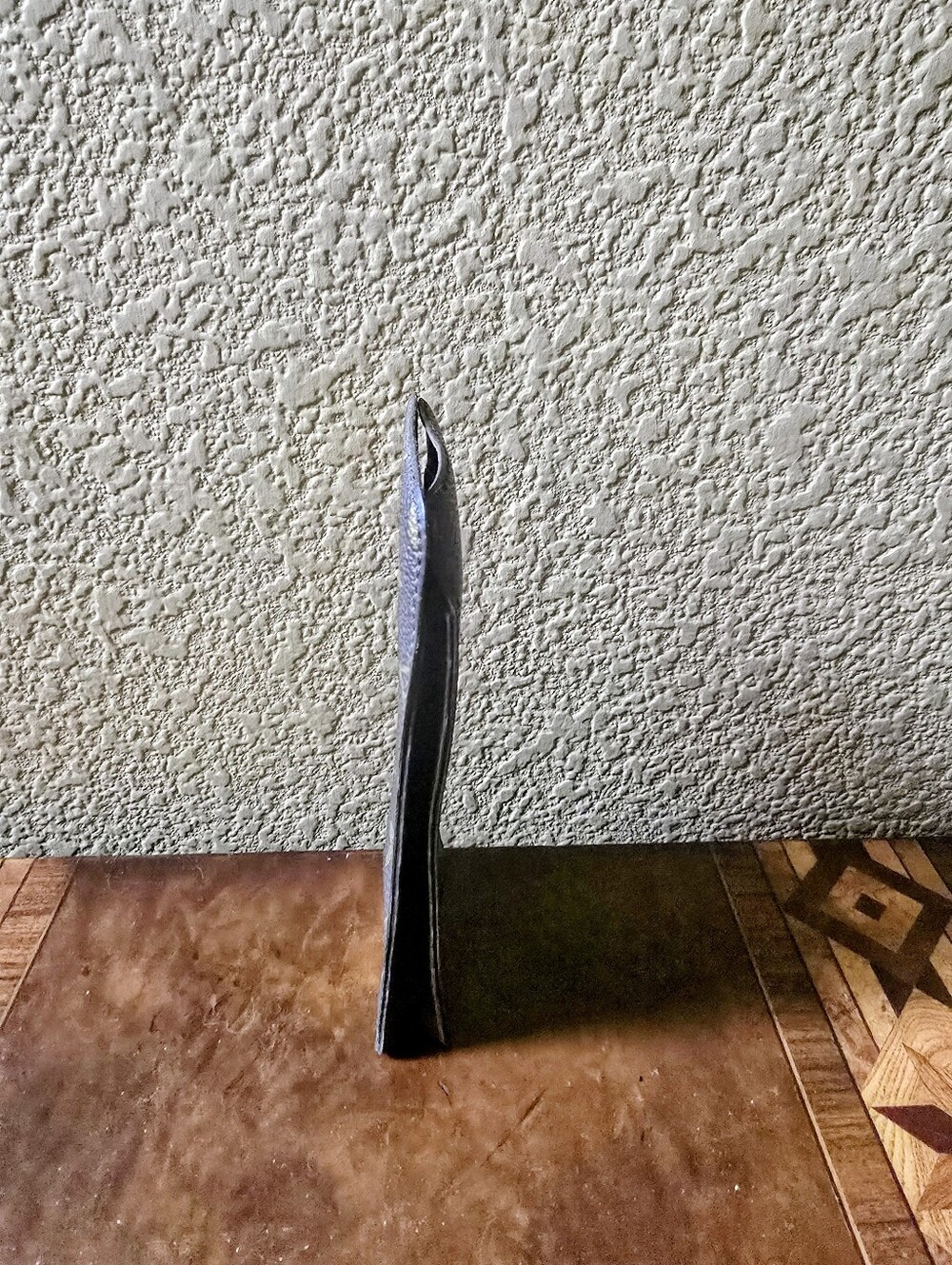 LOUIS VUITTON EYEGLASS HOLDER - Picture 3 of 5